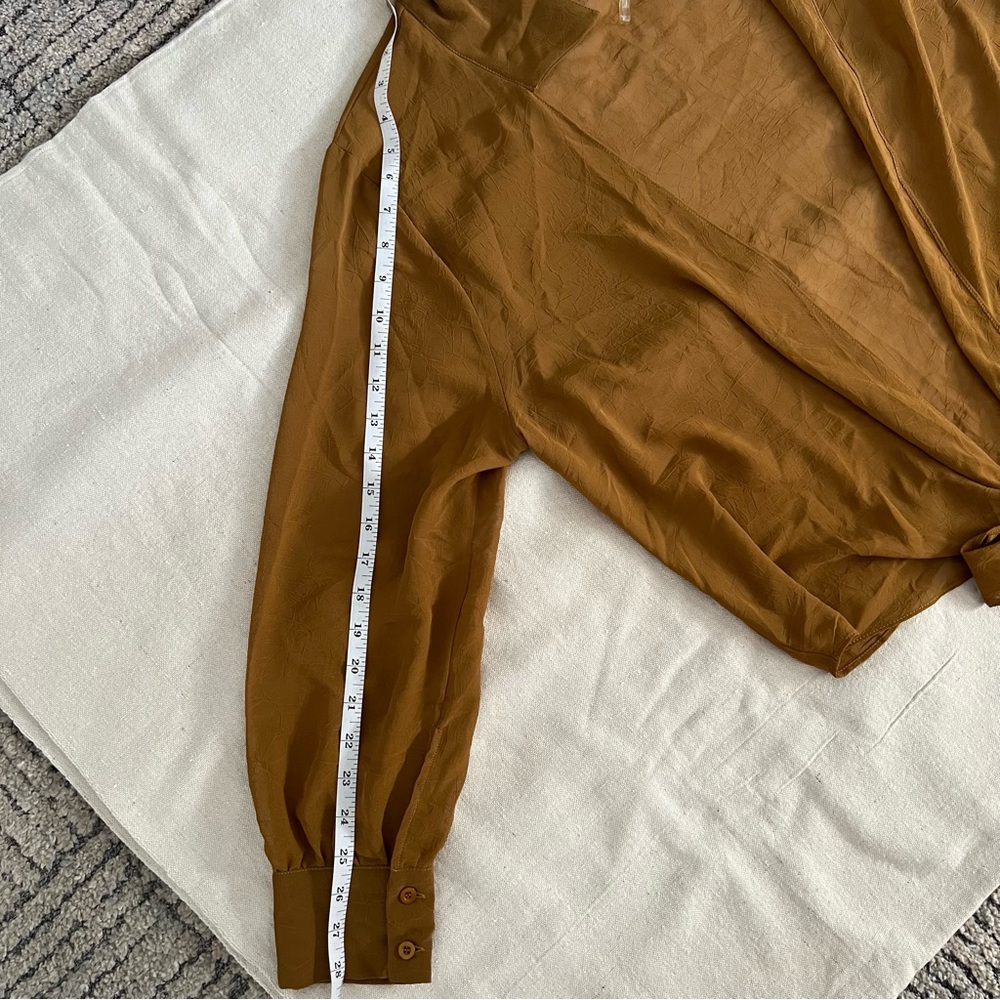 Long sleeve sheer open front with tie blouse - Picture 7 of 9